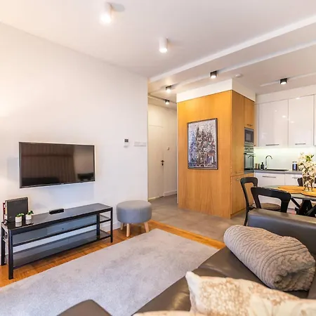 Lights Apartment *